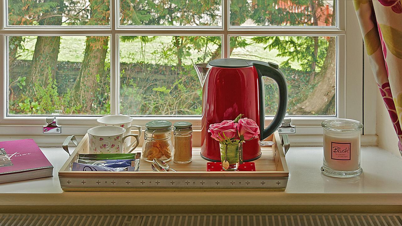 Caroe Farm House Otterham Bagian luar foto