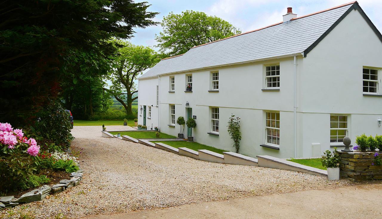 Caroe Farm House Otterham Bagian luar foto