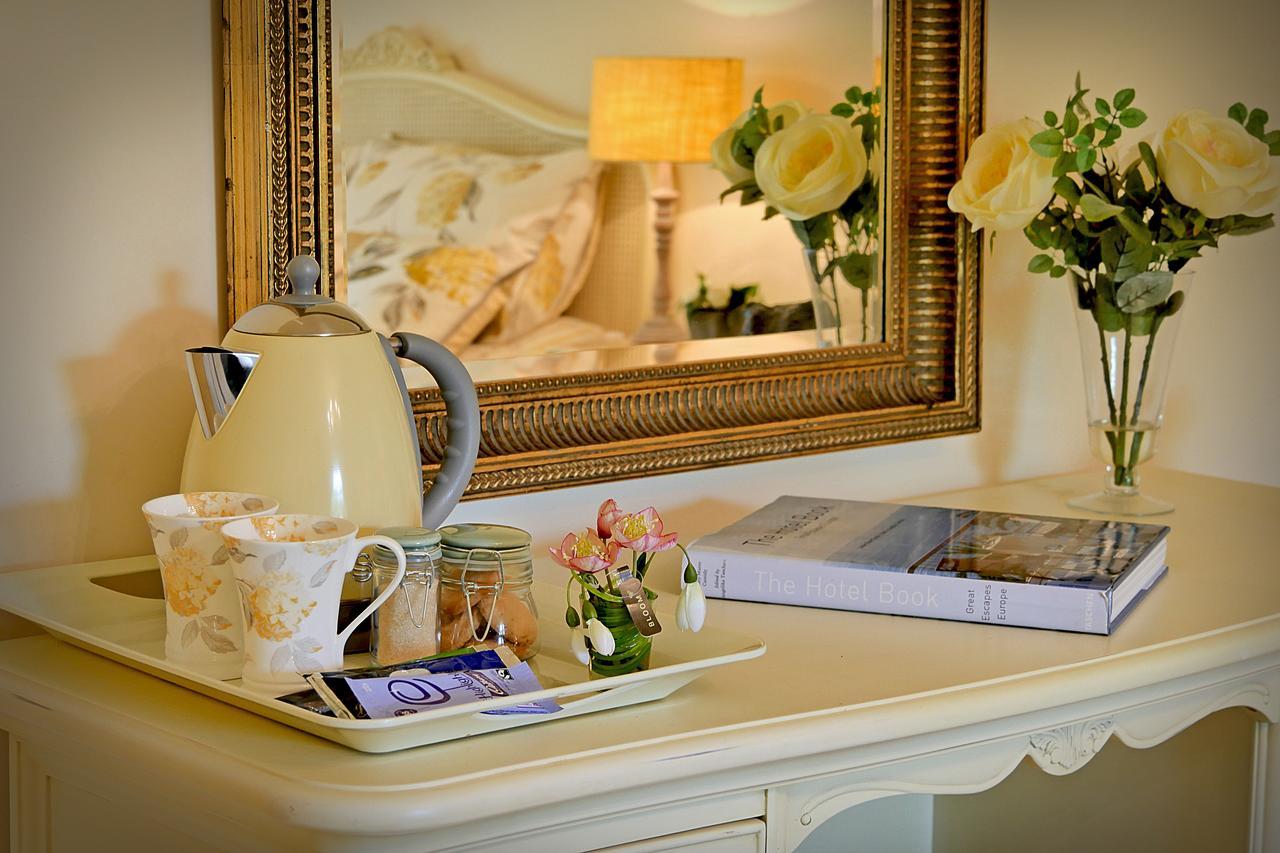 Caroe Farm House Otterham Bagian luar foto